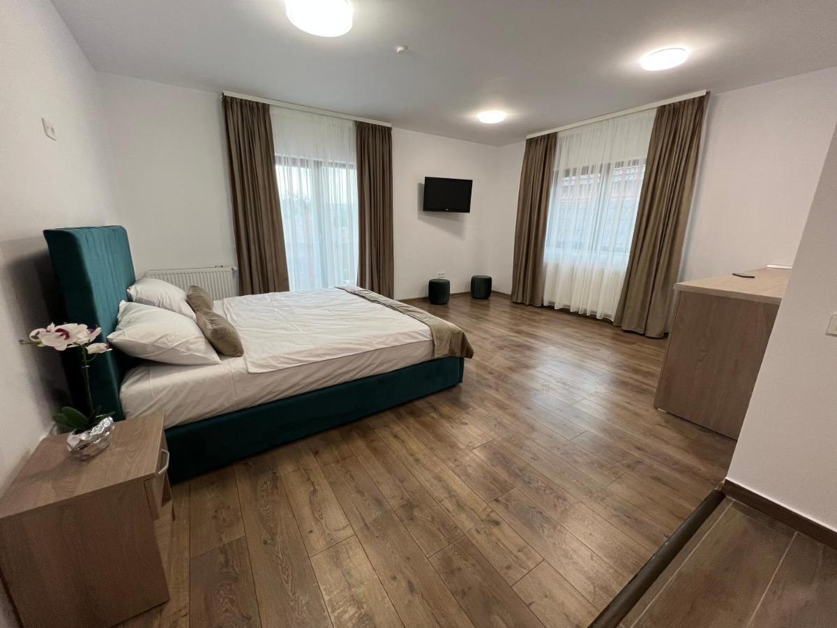 Aparthotel Plevnei 3 Клуж-Напока Экстерьер фото