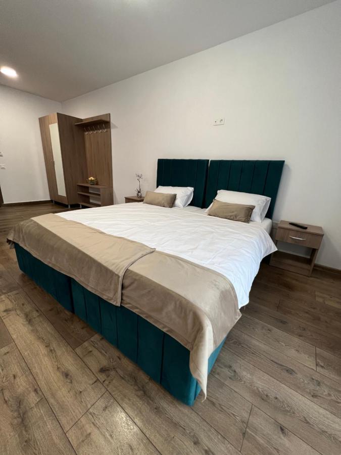 Aparthotel Plevnei 3 Клуж-Напока Экстерьер фото